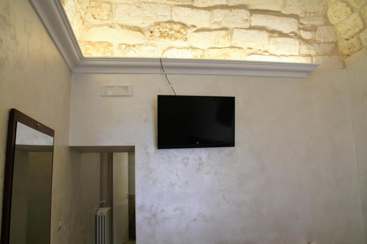 Rooms Dimora Arco - Affitti Brevi Italia モンテ・サンタンジェロ エクステリア 写真