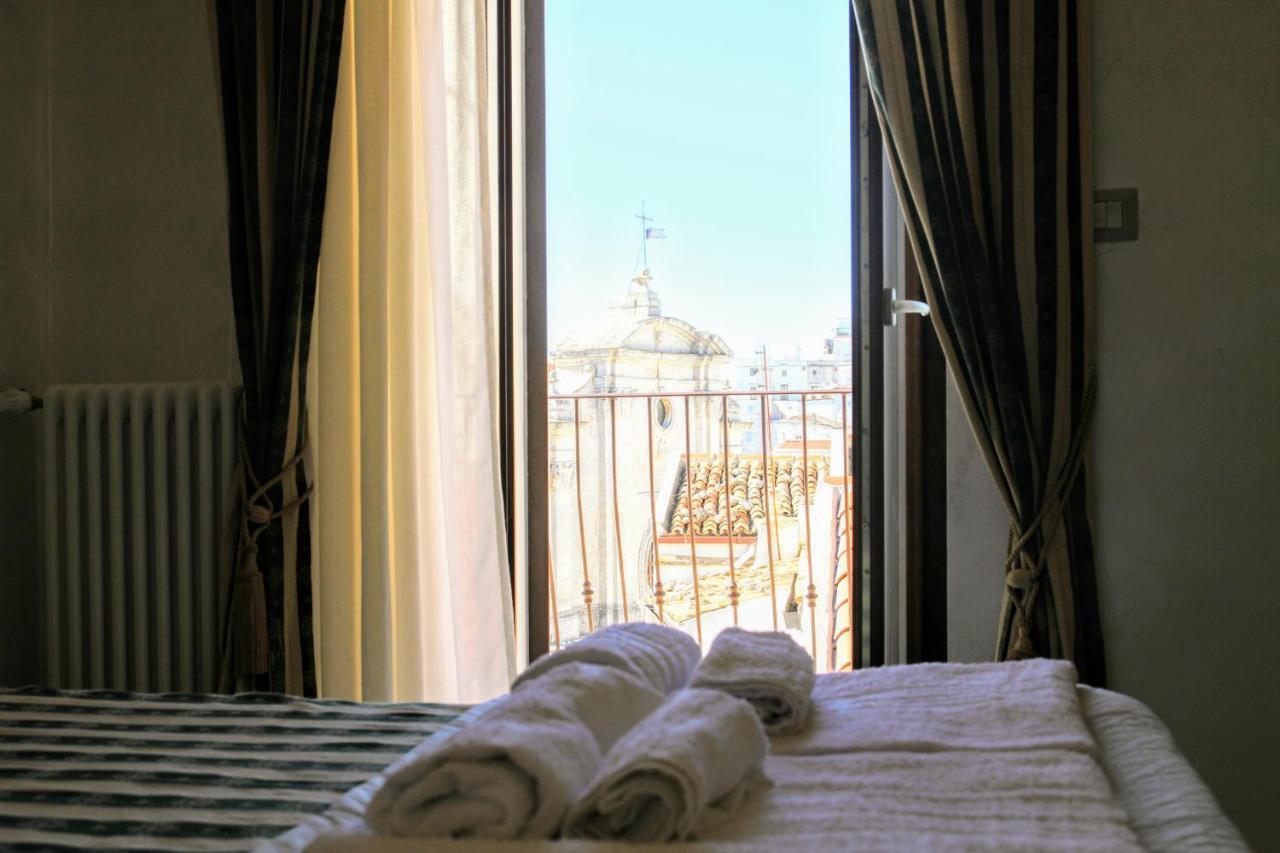 Rooms Dimora Arco - Affitti Brevi Italia モンテ・サンタンジェロ エクステリア 写真