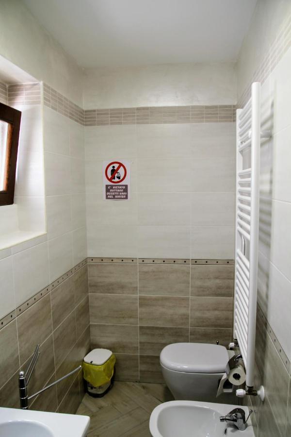 Rooms Dimora Arco - Affitti Brevi Italia モンテ・サンタンジェロ エクステリア 写真