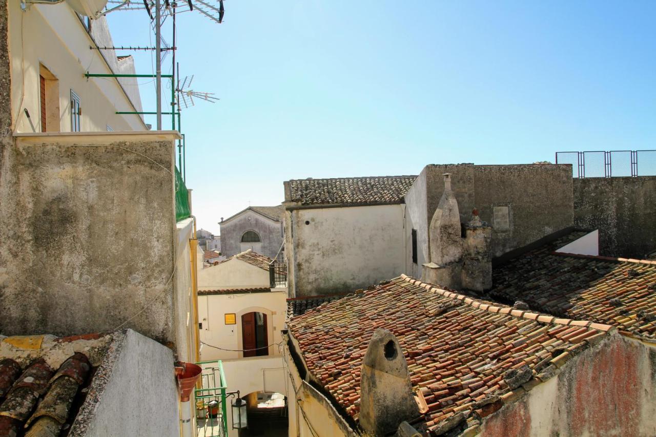 Rooms Dimora Arco - Affitti Brevi Italia モンテ・サンタンジェロ エクステリア 写真